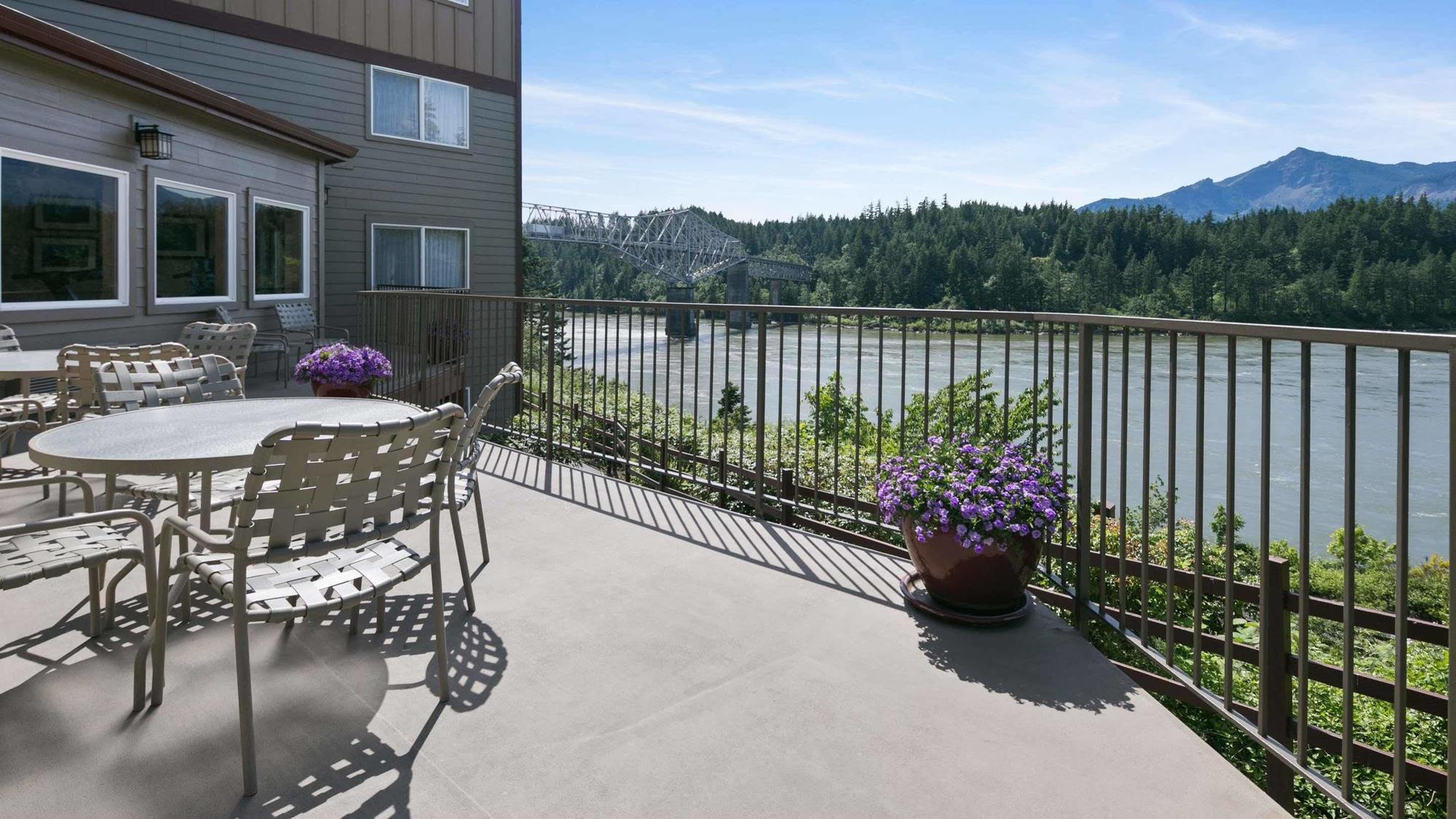 Best Western Plus Columbia River Inn Cascade Locks Luaran gambar